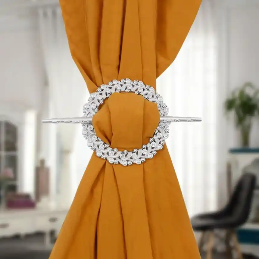 Curtains Holders for sheer fabrics